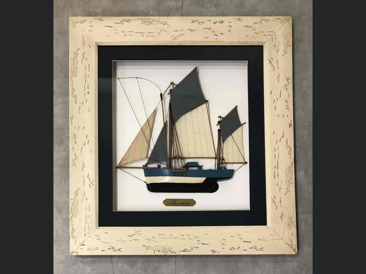 THONIER 3D
MAQUETTE REMISE EN SITUATION APRÈS HUMIDITÉ
L'ENCADREUR
LSDO
FRANCE