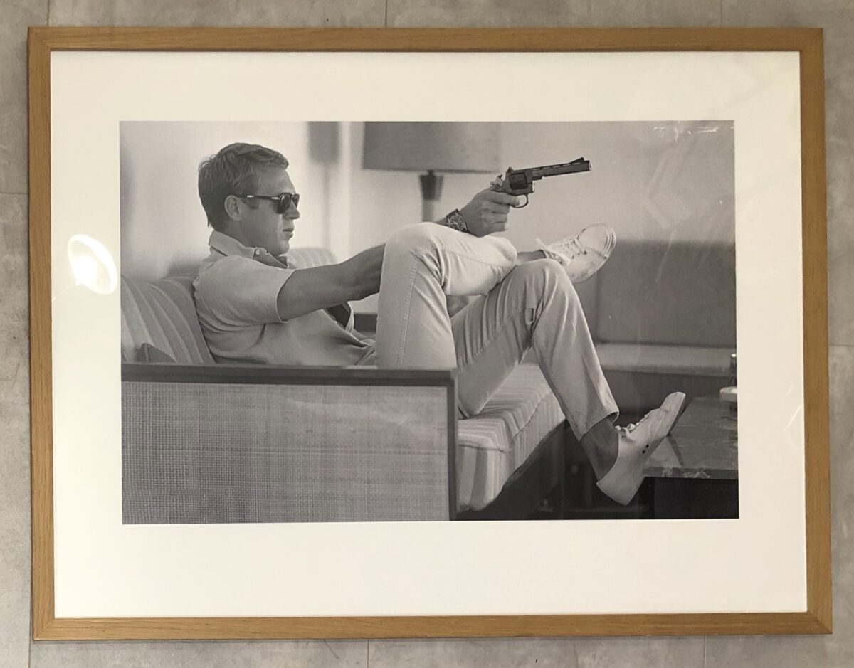PHOTO DE STEVE MC QUEEN
CHANGEMENT DE VERRE
L'ENCADREUR
PROMENADE AMIRAL LAFARGUE
LES SABLES D'OLONNE